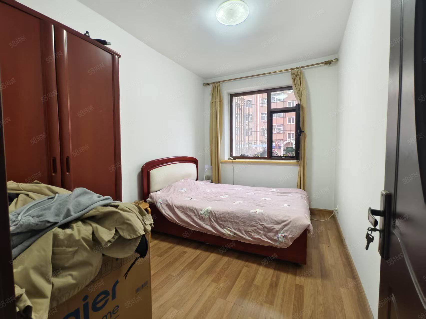 亨达名苑2室1厅1卫84㎡南北46.8万