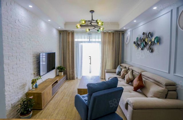 绿地海域澜屿2室2厅87㎡48万二手房图片