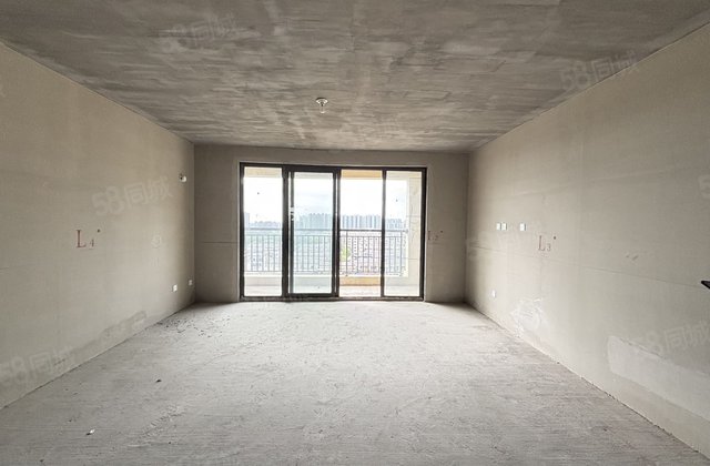 亚龙湾东湖4室2厅152㎡89万二手房图片