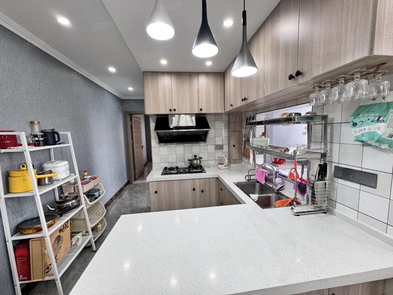 腾龙国际2室1厅1卫55㎡南35万