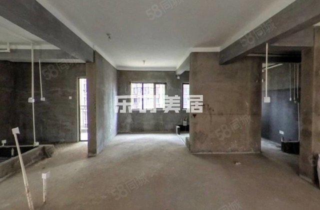 万达中央华城3室2厅118㎡69.8万二手房图片