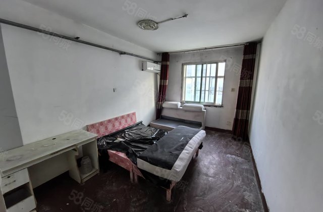 东昌湖畔~湖西早市~益民小区~两室一厅~停车方便~看房有钥匙