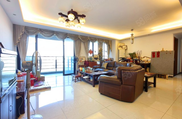 万科水晶城(北区)3室2厅119.2㎡155万二手房图片