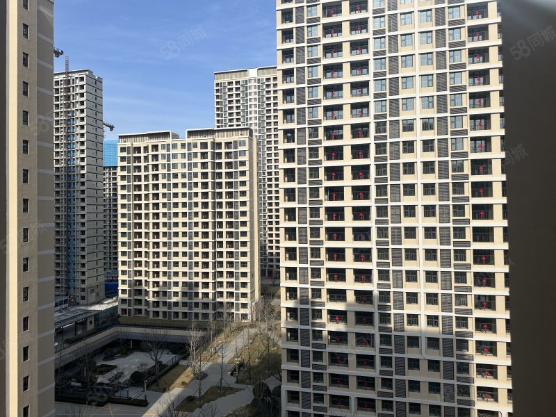 5w买房送车位 高新区东部现房,中欧国际城滨江悦-青岛58同城