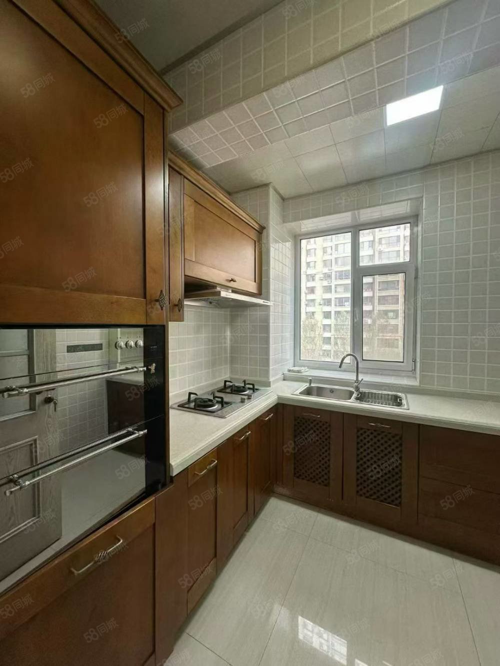 辽河半岛2室2厅2卫143㎡南北59.8万