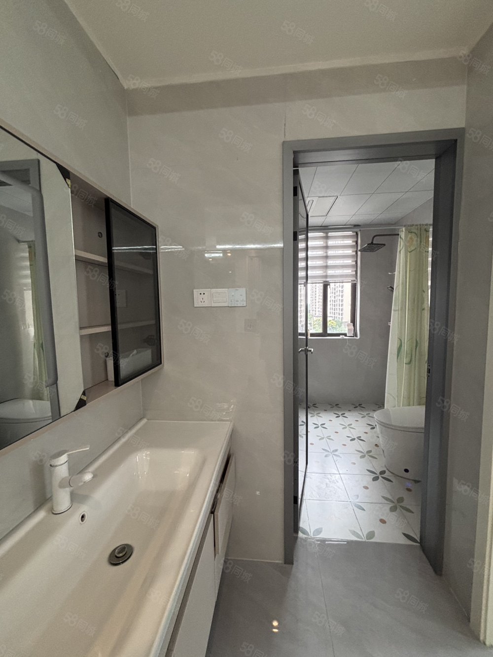 杭颐师大状元府(东区)3室2厅2卫119㎡南91.99万