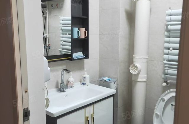 17万一套，东昌中学，出租一个月1200，单价3000多