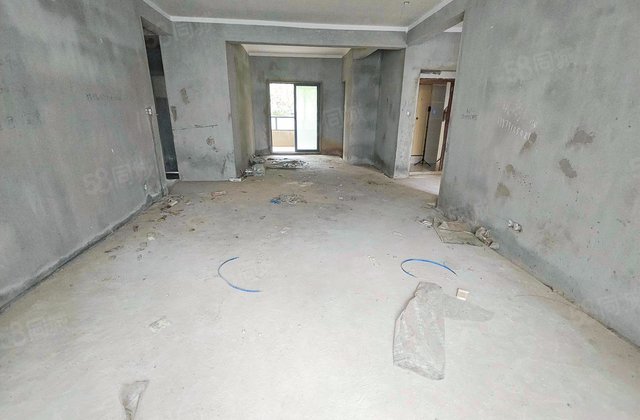 方大上上城4室2厅134.36㎡150万二手房图片