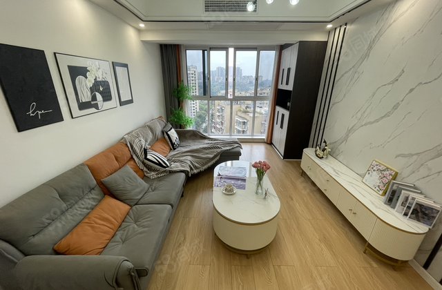 龙湖浅山里3室2厅85㎡45.6万二手房图片