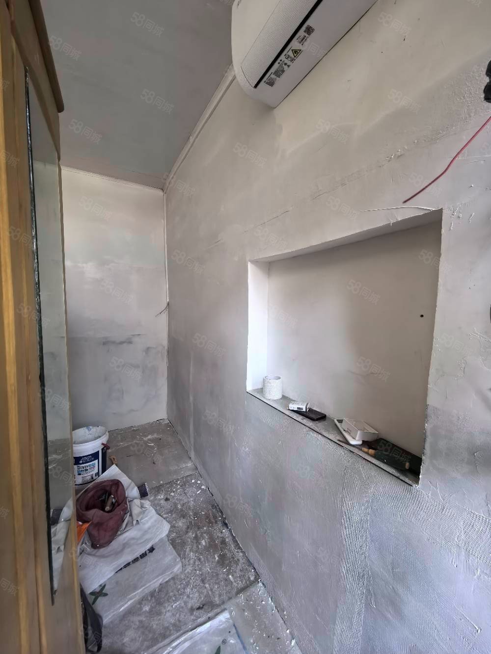 府學(xué)胡同小區(qū)1室0廳0衛(wèi)10.1㎡南北215萬