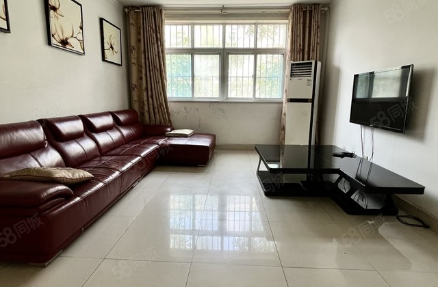 文轩！2楼！凤凰新城！三室！免大税！带储！诚意出售！