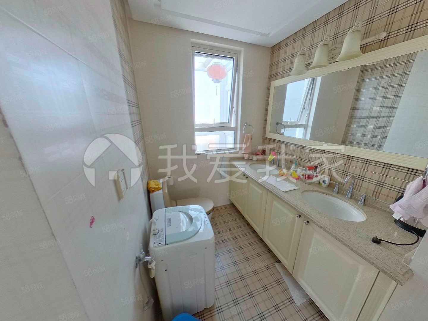 吉晟別墅6室3廳3衛(wèi)241.42㎡西南1360萬