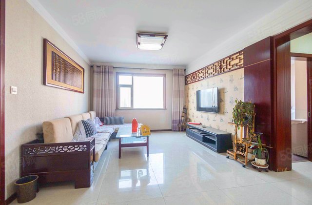 五龙花园(北区)3室2厅130.97㎡108万二手房图片