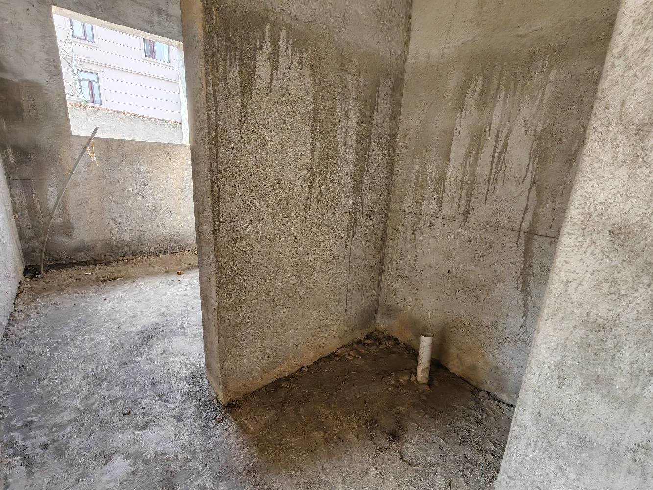 湖田壹号7室3厅3卫371㎡南北169万