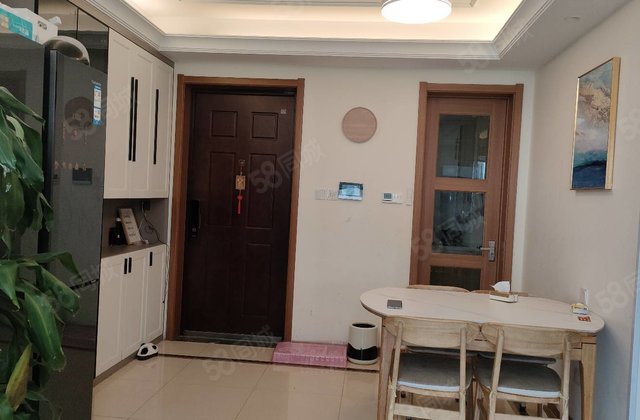 集美壹品 精装修 可 免大税 中间楼层东昌中学外国语