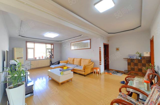 宏盛小区(北区)3室2厅127.76㎡60万二手房图片