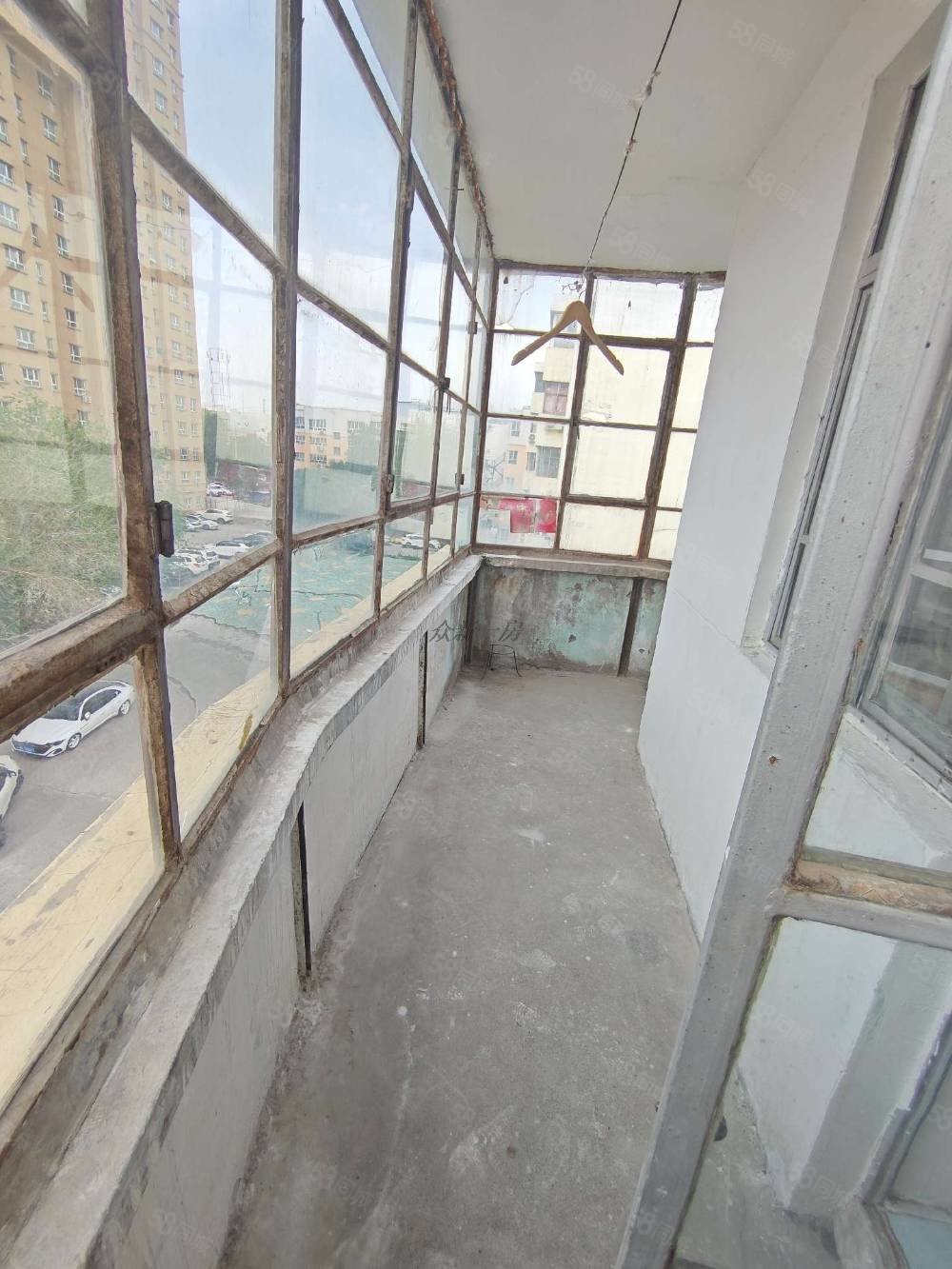 工商局小区2室2厅1卫66㎡南北14万