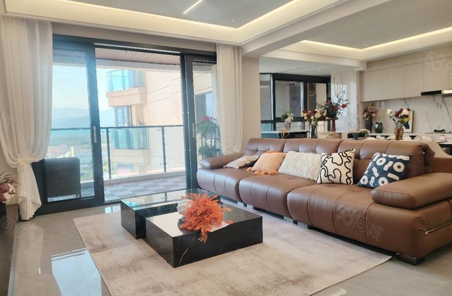 邛海1号院3室2厅125㎡177万二手房图片