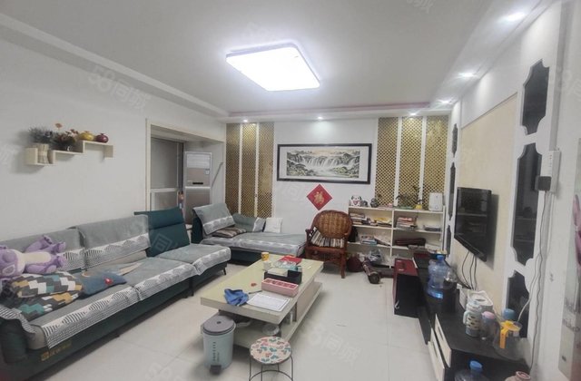 新出 建设路上 带车位储藏室 精装修 中间楼层 密码锁随时看