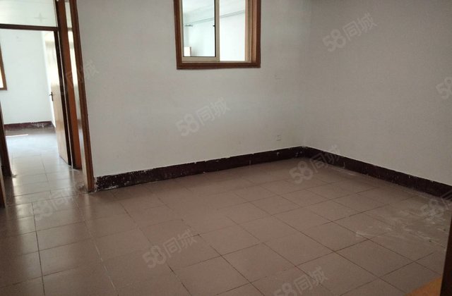 老东昌一路之隔，中间楼层，能让孩子多睡    房子69.9万