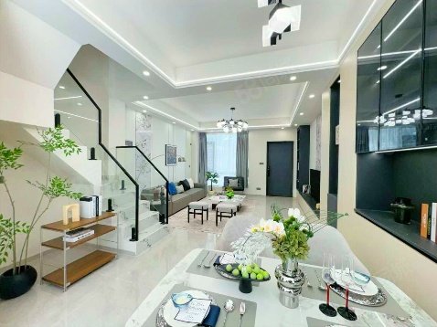 起义路小区4室2厅300㎡680万二手房图片