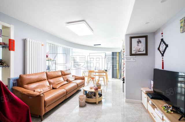 新景家园(东区)2室1厅94.88㎡899万二手房图片