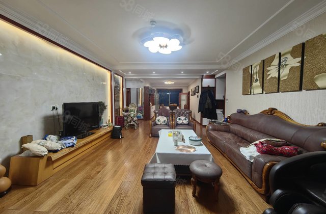 诚心急售！润景苑人车分流！精装好房！拎包入住！带全屋家具家电