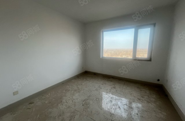 冯庄小区 有证      东边户 随时看  朗悦府