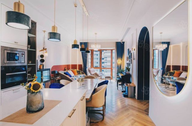 蓝堡国际公寓2室1厅110.15㎡949万二手房图片