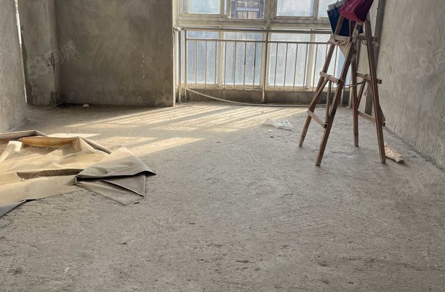 金丰御园5室2厅169㎡44.8万二手房图片