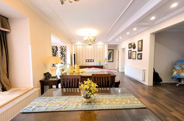 天府美岸4室2厅119.27㎡189.5万二手房图片