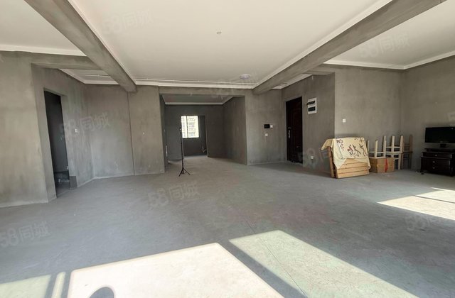 东桂新苑3室2厅129㎡129万二手房图片