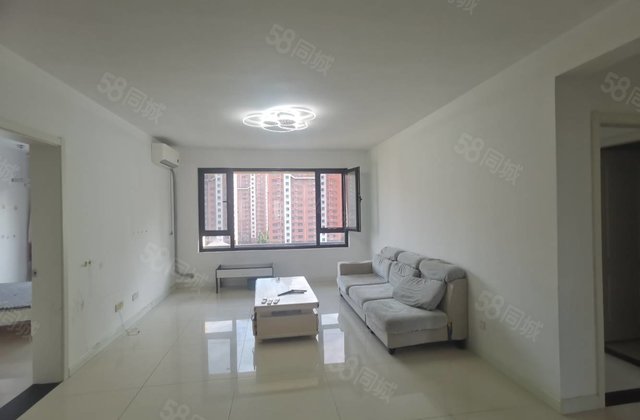 黄山路 小高层 中间好楼层 三叶草户型