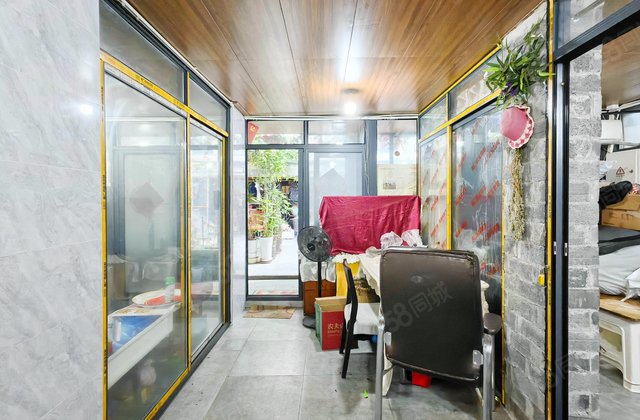 千禧河畔C区7室3厅80.96㎡160万二手房图片