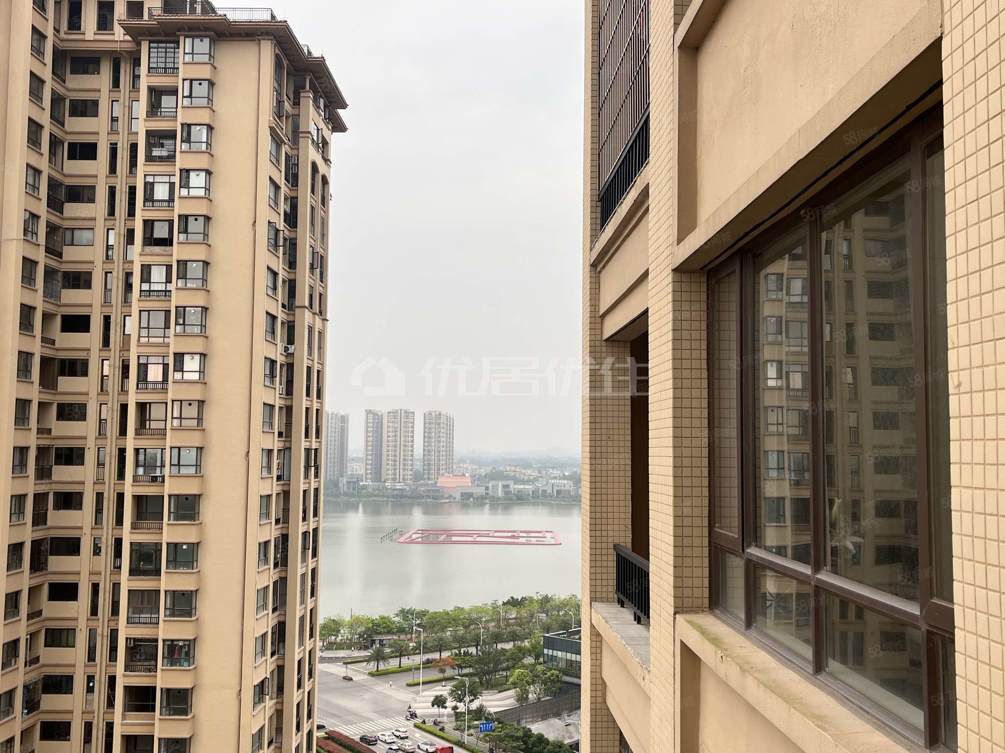 奥林华府5室2厅2卫113.6㎡南88万