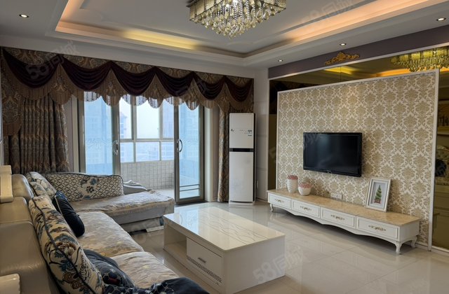 滨江花园(松滋)3室2厅138.15㎡45万二手房图片