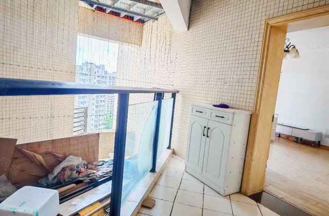 明发半岛祥湾(B区)3室2厅126.9㎡180万二手房图片