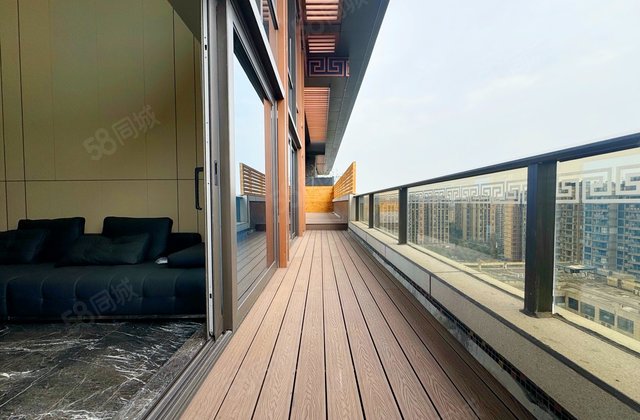 当代璞誉4室2厅238㎡680万二手房图片