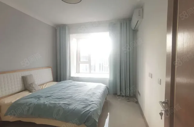 培文  民生11号院  三叶草的户型  免大税  可按揭