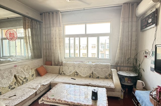 文轩  二实验 区委家属院 三室两厅 免大税急售可按揭