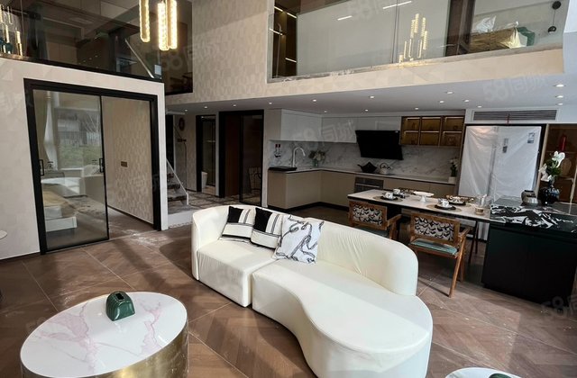 星湖湾(商住楼)3室2厅46㎡76万二手房图片