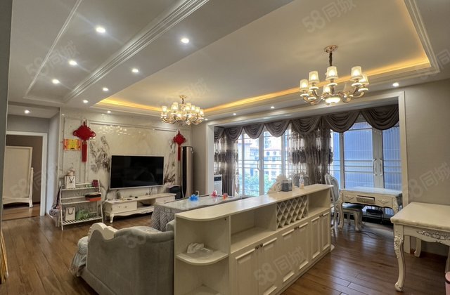 江与城3室2厅118㎡48.8万二手房图片