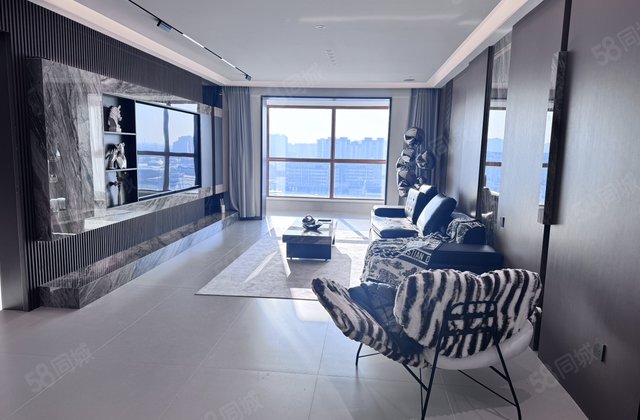 博大领航国际3室2厅172㎡89.8万二手房图片