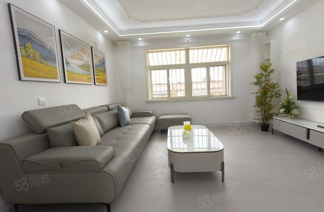 老文轩精装三室朝阳，带全新家具家电，有钥匙