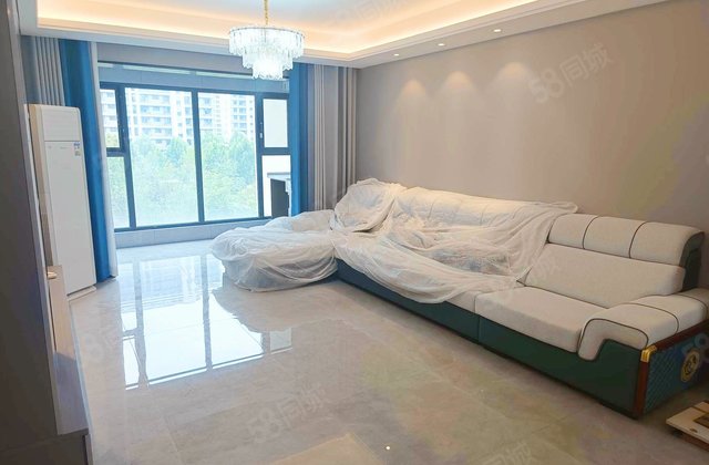 华润置地未来城市DK4观境3室2厅126.92㎡215万二手房图片