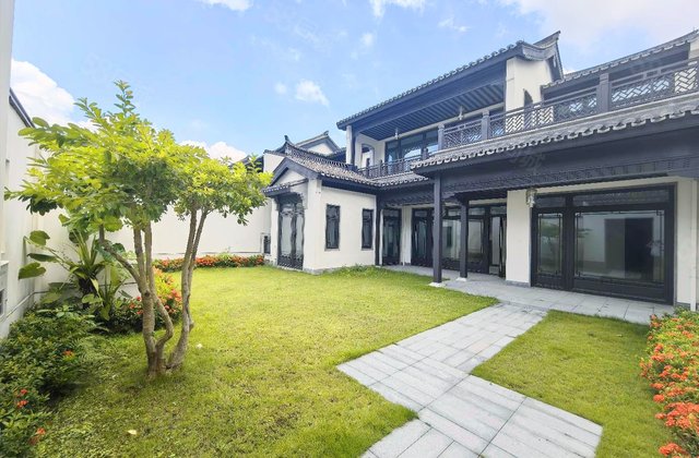 九洲绿城翠湖香山(别墅)5室3厅386.82㎡1200万二手房图片