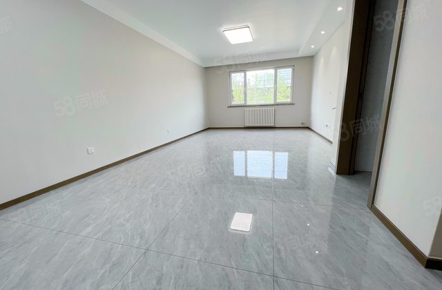 巴黎花园3室2厅116.79㎡157.7万二手房图片