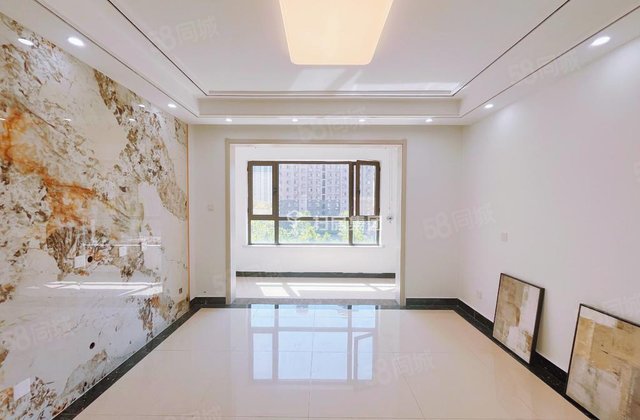 急售！109万孟达国际B2区 送车位储精装三室两卫 城市玖玺