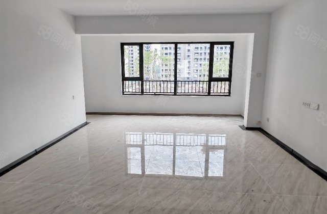 碧桂园星汇,洋房,现房,全款一手手续,单价6开头劳斯莱斯户型