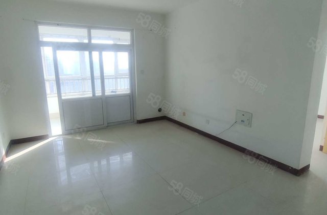 八里庙小区 大两居60万 有证可按揭 南北通透 正规商品房